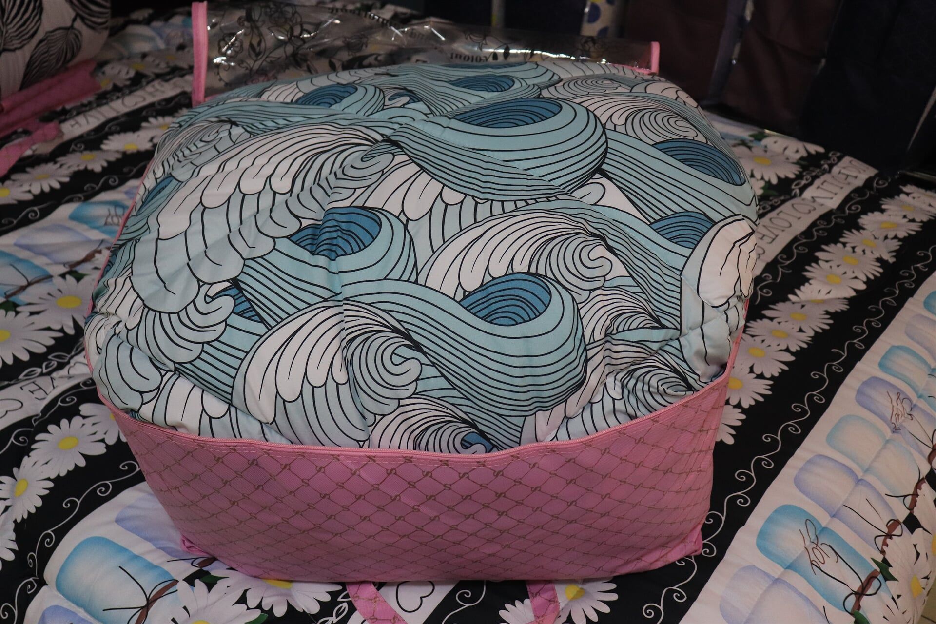 R.Z.X textile product in the source gallery